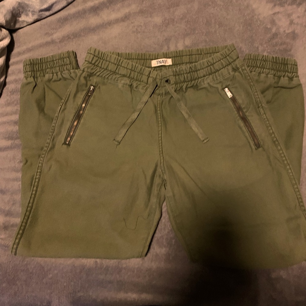 TNA Green Jogger Size 6 Last chance to buy - selling to consignment shop Sunday